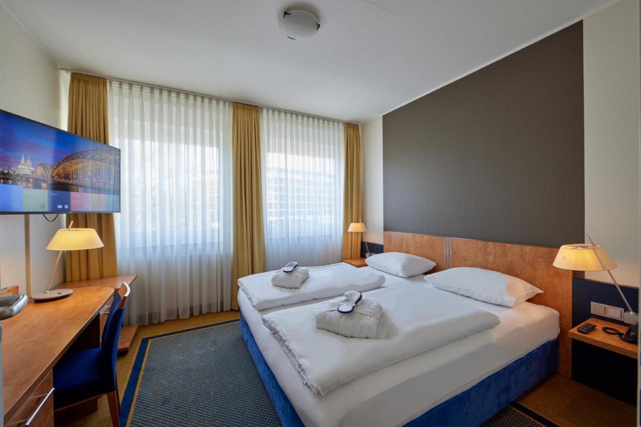 Junior Suite with King Bed,1588065196:JPEG